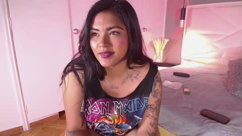 Snapshot of ivy_soul chatting on 12, 1, 2025 IVY online show from 12, 1, 2025