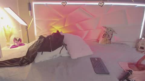 Snapshot of ivy_soul chatting on 17, 10, 2025 IVY online show from 17, 10, 2025