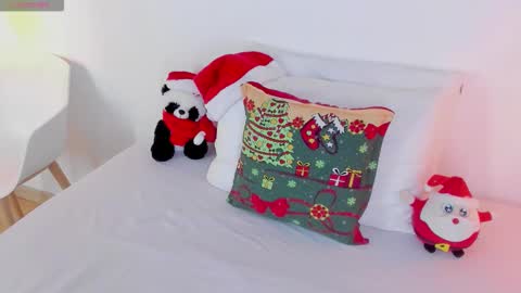 Ivy  online show from 22, 12, 2025