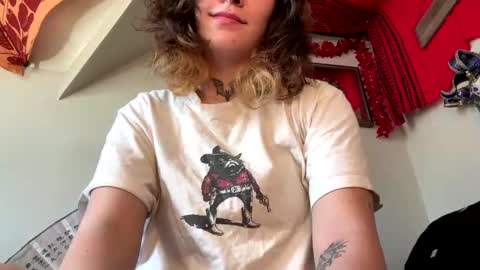 IVY DEVILL online show from 1, 6, 2026