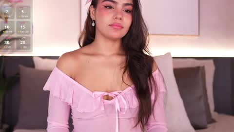 ivyellis online show from 10, 5, 2026