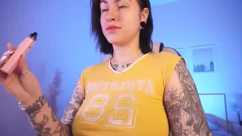 IVY - Follow me 3 online show from 27, 2, 2025