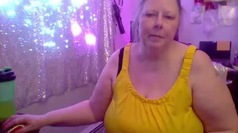 ivyjane3522 online show from 5, 7, 2026