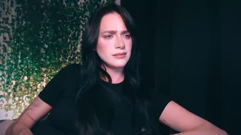 Miss Ivy online show from 20, 2, 2025