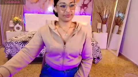ivyshine7 online show from 14, 6, 2026