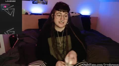 Ivy ShrumX online show from 5, 1, 2025