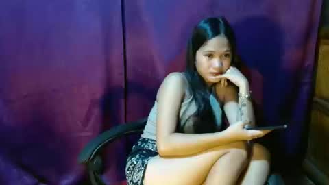 Snapshot of ivysnow07 chatting on 17, 12, 2025 MAI online show from 17, 12, 2025