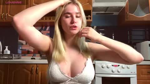 ivywairley online show from 22, 4, 2026