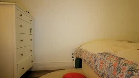 ivyyy1995 online show from 19, 10, 2025