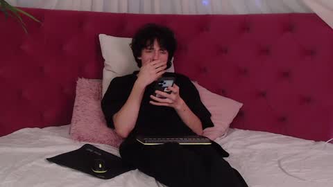 Maxim online show from 4, 12, 2024