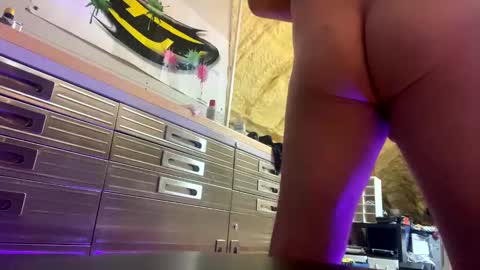 Snapshot of iwinnner chatting on 28, 9, 2025 That Guy online show from 28, 9, 2025