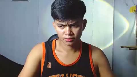 Snapshot of iya143 chatting on 27, 10, 2025 iya143 online show from 27, 10, 2025