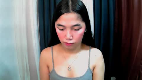 Snapshot of iyanna_ivelle chatting on 7, 11, 2025 UR LOVELY IYANNA online show from 7, 11, 2025