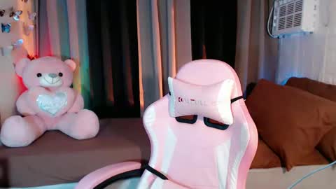 Snapshot of iyotakody chatting on 13, 2, 2025 Red online show from 13, 2, 2025