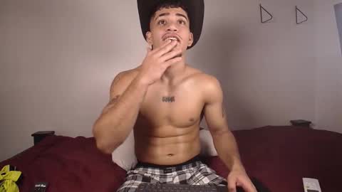 izaack online show from 21, 9, 2025