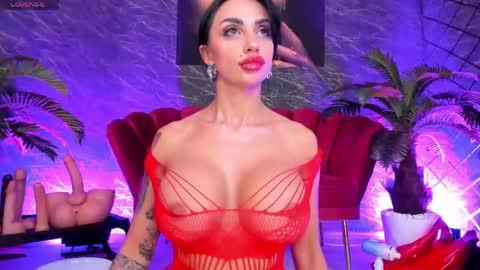 Snapshot of izabelatessa chatting on 24, 5, 2026 izabelatessa online show from 24, 5, 2026