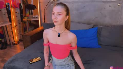 izi online show from 20, 9, 2025