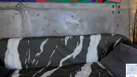 Snapshot of izi_fox chatting on 8, 4, 2026 izi online show from 8, 4, 2026