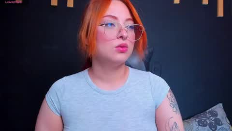 hot izys online show from 18, 4, 2026