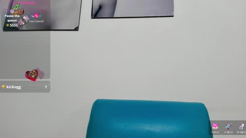 Snapshot of izzy_cum chatting on 2, 2, 2025 Izzy online show from 2, 2, 2025