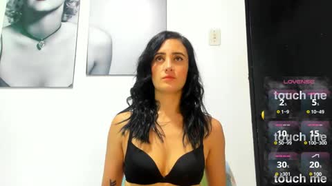 Snapshot of izzy_cum chatting on 9, 3, 2025 Izzy online show from 9, 3, 2025