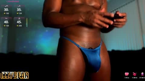 Snapshot of izzybear_ chatting on 14, 9, 2025 IzzyBear online show from 14, 9, 2025