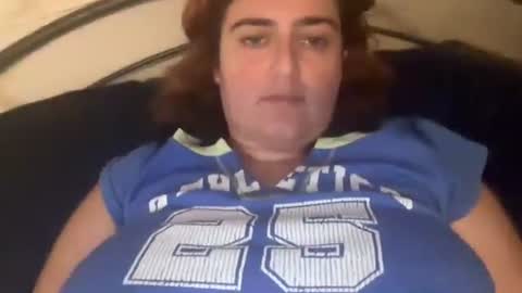 izzyishottttt online show from 29, 9, 2025