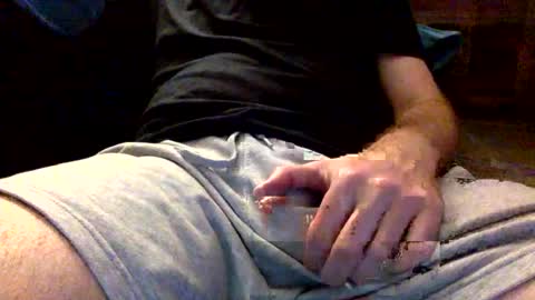 Snapshot of j0n275 chatting on 5, 8, 2026 j0n275 online show from 5, 8, 2026