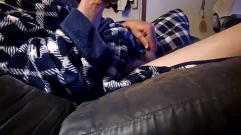 Snapshot of j1025402 chatting on 1, 11, 2025 j1025402 online show from 1, 11, 2025