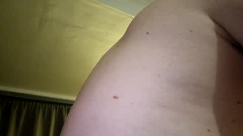 Snapshot of j281133 chatting on 19, 1, 2025 Big 8 online show from 19, 1, 2025