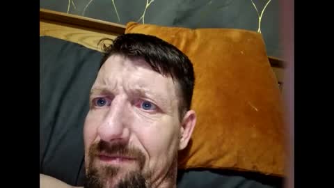 Snapshot of j281133 chatting on 2, 2, 2025 Big 8 online show from 2, 2, 2025