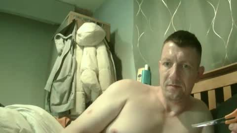 Snapshot of j281133 chatting on 5, 3, 2025 Big 8 online show from 5, 3, 2025