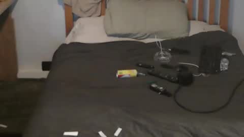 Snapshot of j281133 chatting on 10, 9, 2025 Big 8 online show from 10, 9, 2025