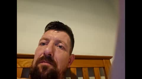 Snapshot of j281133 chatting on 21, 10, 2025 Big 8 online show from 21, 10, 2025