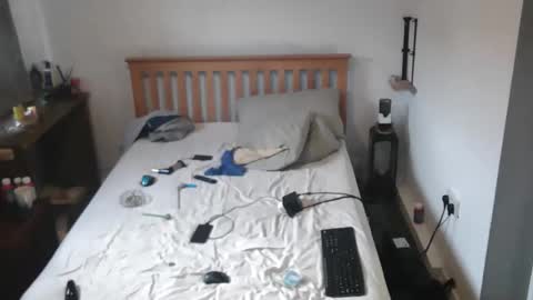 Snapshot of j281133 chatting on 3, 11, 2025 Big 8 online show from 3, 11, 2025