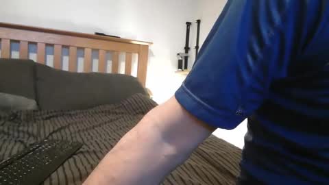 Snapshot of j281133 chatting on 9, 11, 2025 Big 8 online show from 9, 11, 2025