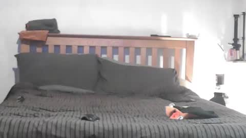 Snapshot of j281133 chatting on 14, 11, 2025 Big 8 online show from 14, 11, 2025