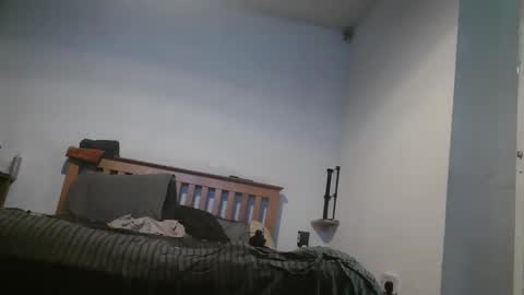 Snapshot of j281133 chatting on 15, 11, 2025 Big 8 online show from 15, 11, 2025