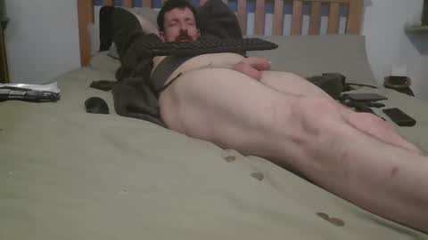 Snapshot of j281133 chatting on 4, 12, 2025 Big 8 online show from 4, 12, 2025