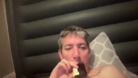 Snapshot of j32821 chatting on 6, 1, 2026 J32821 online show from 6, 1, 2026