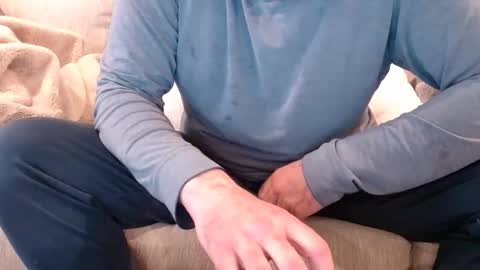 Snapshot of j335129 chatting on 23, 2, 2026 James online show from 23, 2, 2026
