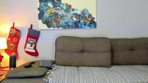 Calix  Independient model Insta and twt Calixsnake online show from 17, 12, 2025