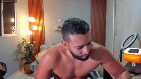 Snapshot of j_calix chatting on 28, 4, 2026 Calix Independient model Insta and twt Calixsnake online show from 28, 4, 2026