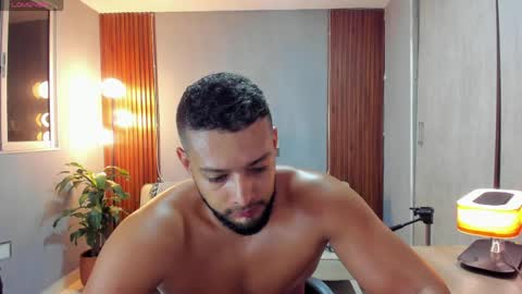 Snapshot of j_calix chatting on 8, 5, 2026 Calix Independient model Insta and twt Calixsnake online show from 8, 5, 2026