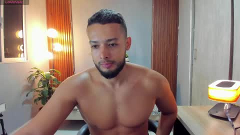 Snapshot of j_calix chatting on 9, 5, 2026 Calix Independient model Insta and twt Calixsnake online show from 9, 5, 2026