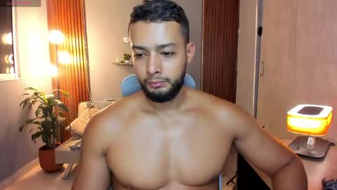 Snapshot of j_calix chatting on 13, 5, 2026 Calix Independient model Insta and twt Calixsnake online show from 13, 5, 2026