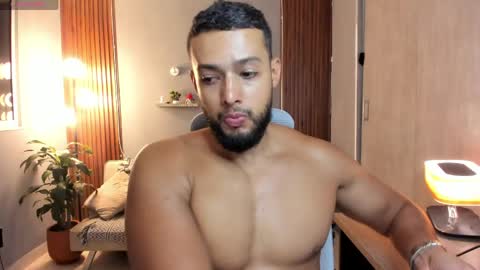 Snapshot of j_calix chatting on 15, 5, 2026 Calix Independient model Insta and twt Calixsnake online show from 15, 5, 2026