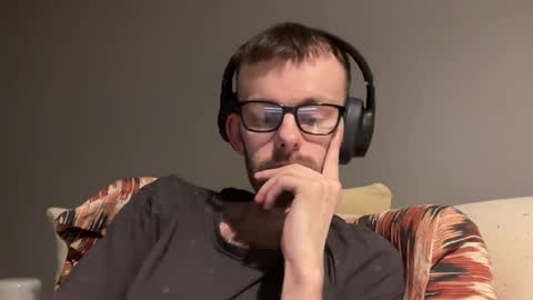 Snapshot of j_ddog chatting on 16, 6, 2026 JDogg online show from 16, 6, 2026