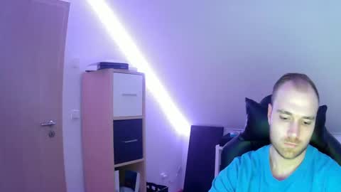 here4y online show from 23, 1, 2025