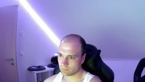 here4y online show from 5, 5, 2026